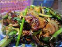 Ancas de Rana en Tomate con Nopalitos